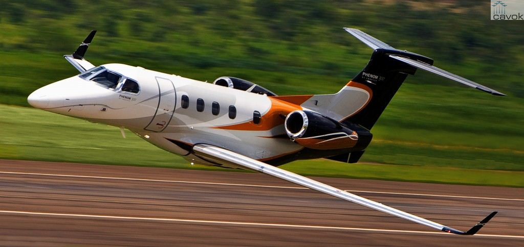 Jato Phenom 300 da Embraer estabelece três recordes de velocidade