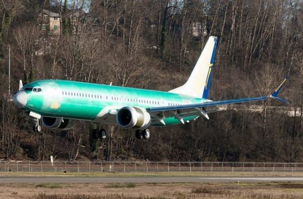 IMAGENS Voa O Primeiro 737 MAX 200