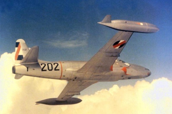 t33 FAU 202