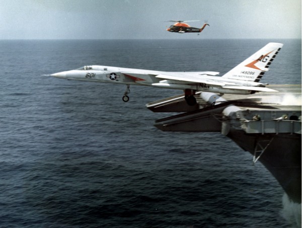 A-5A_Vigilante_of_VAH-1_being_launched_c1964