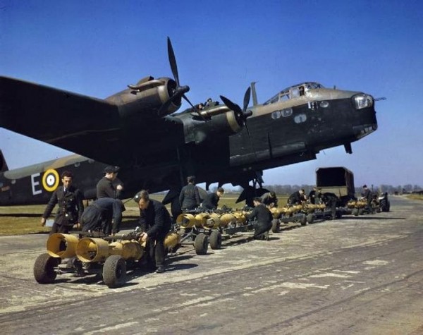 Short Stirling _1942