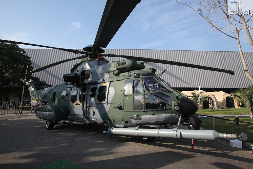 FAB receberá versão operacional do H-36 Caracal ainda em 2015