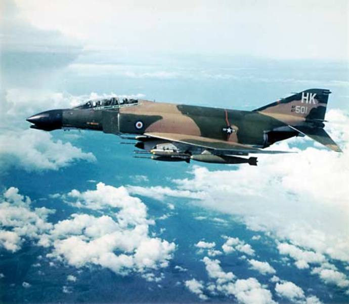 Os australianos usaram o F-4 em combate no Vietnã.