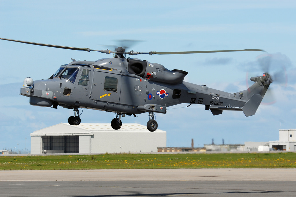 Marinha da Coréia do Sul coloca em serviço 4 novos helicópteros AW-159 ...