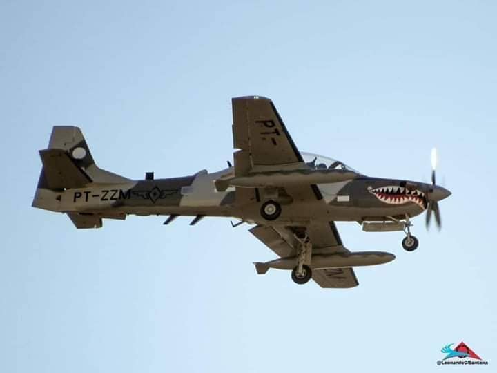 IMAGENS Primeiro A 29 Super Tucano Da For a A rea Das Filipinas 