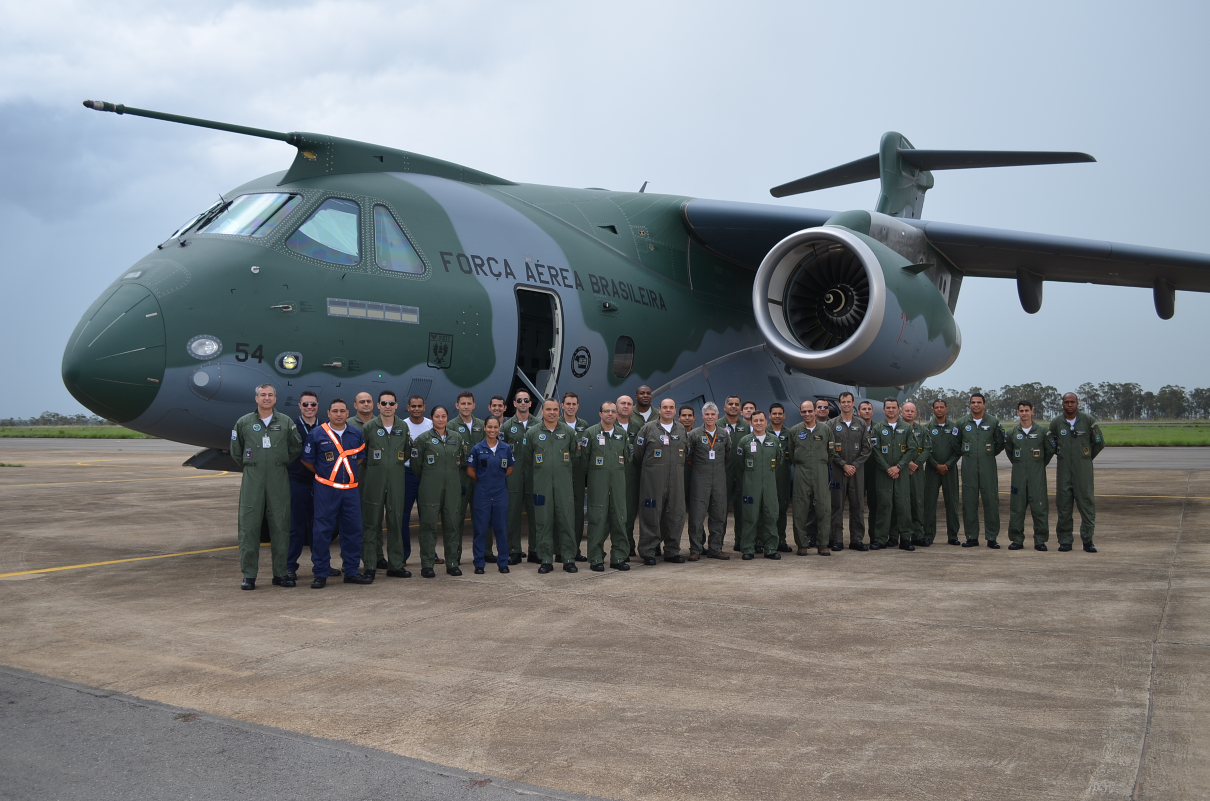 IMAGENS: FAB recebe segunda unidade do KC-390 Millennium