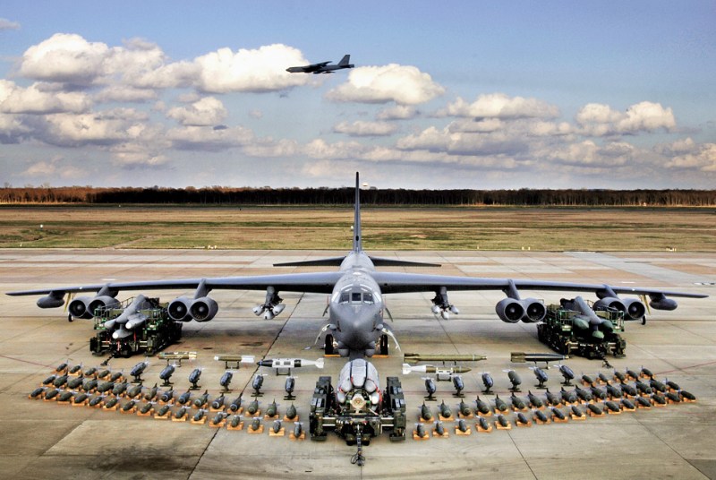 Cinco Razões Pelas Quais O B-52 Será O Primeiro Jato Da USAF A ...