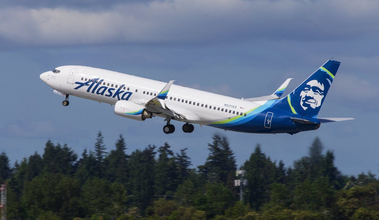 Alaska Airlines Aluga 13 Jatos Boeing 737 MAX 9