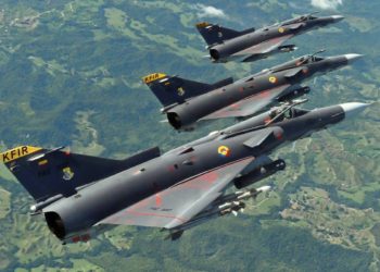 Aviões brasileiros da Força Aérea da Colômbia colidem; veja vídeo