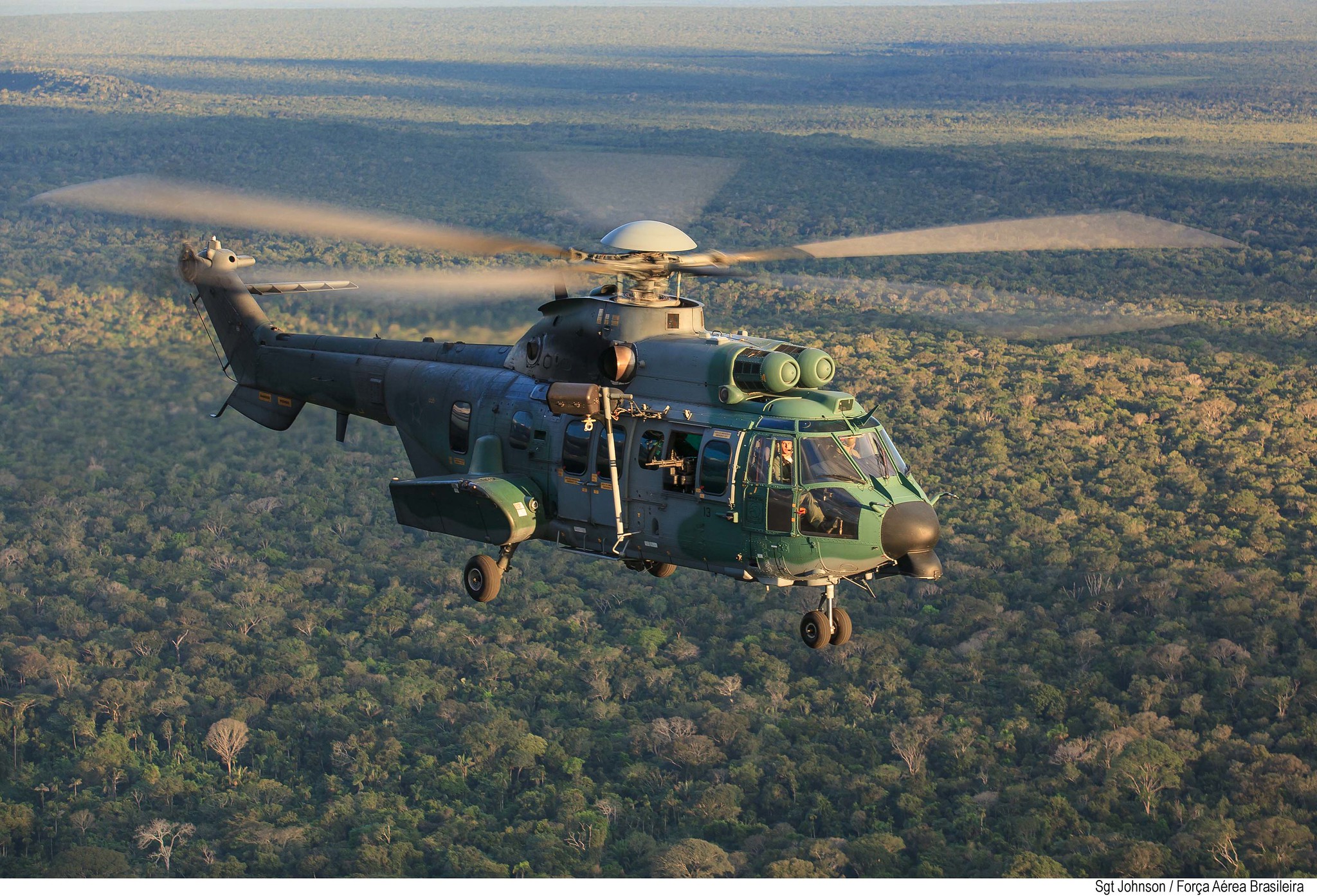 Esquadrão Falcão celebra 10 anos de operação do H-36 Caracal na