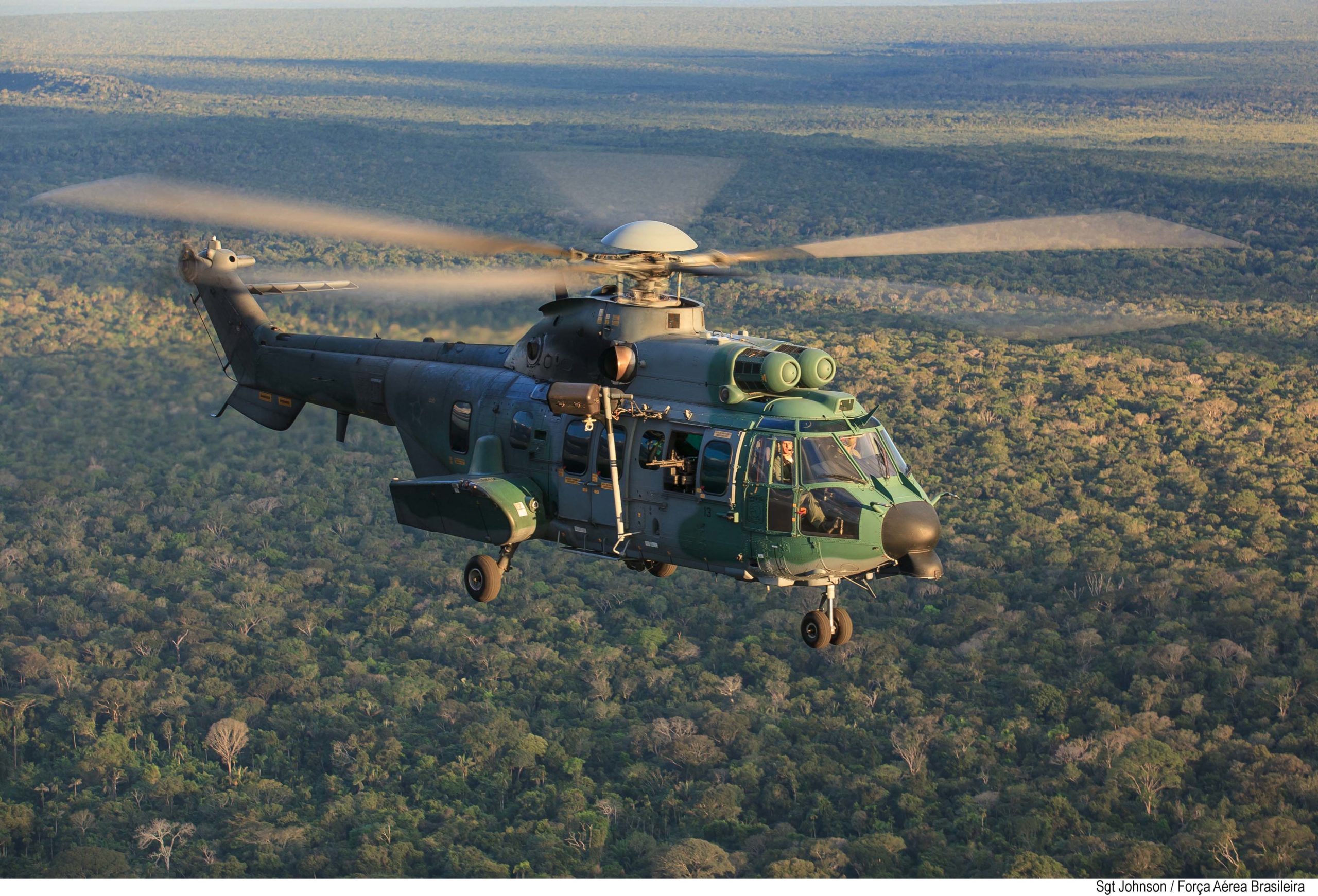 FAB inicia Avaliação Operacional do Envelope Infravermelho do H-36 Caracal