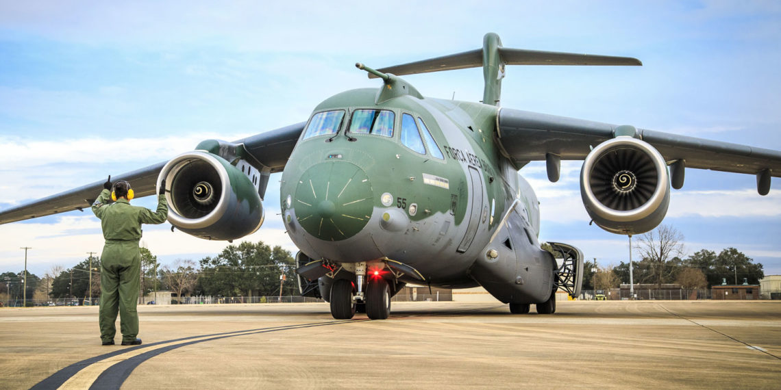 Aeronave KC-390 da missão brasileira ao Haiti sofre pane no Pará
