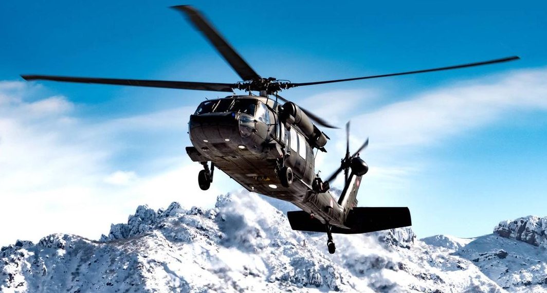 AceHawk Aerospace oferece Black Hawks no programa New Medium