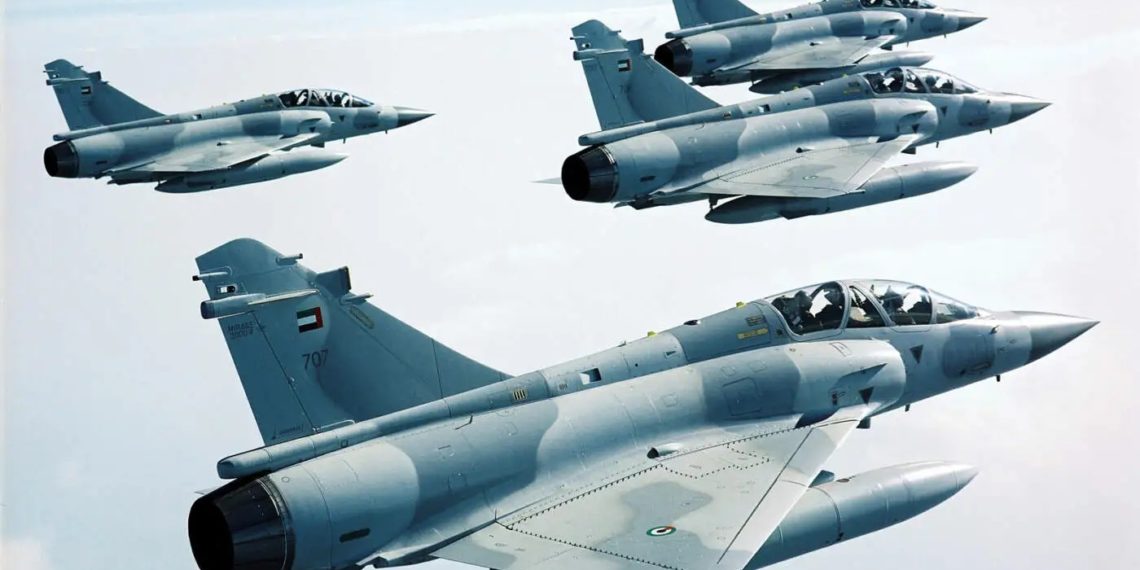 Fuerza Aérea y de Defensa de los Emiratos Árabes Unidos Dassault Mirage 2000-9.