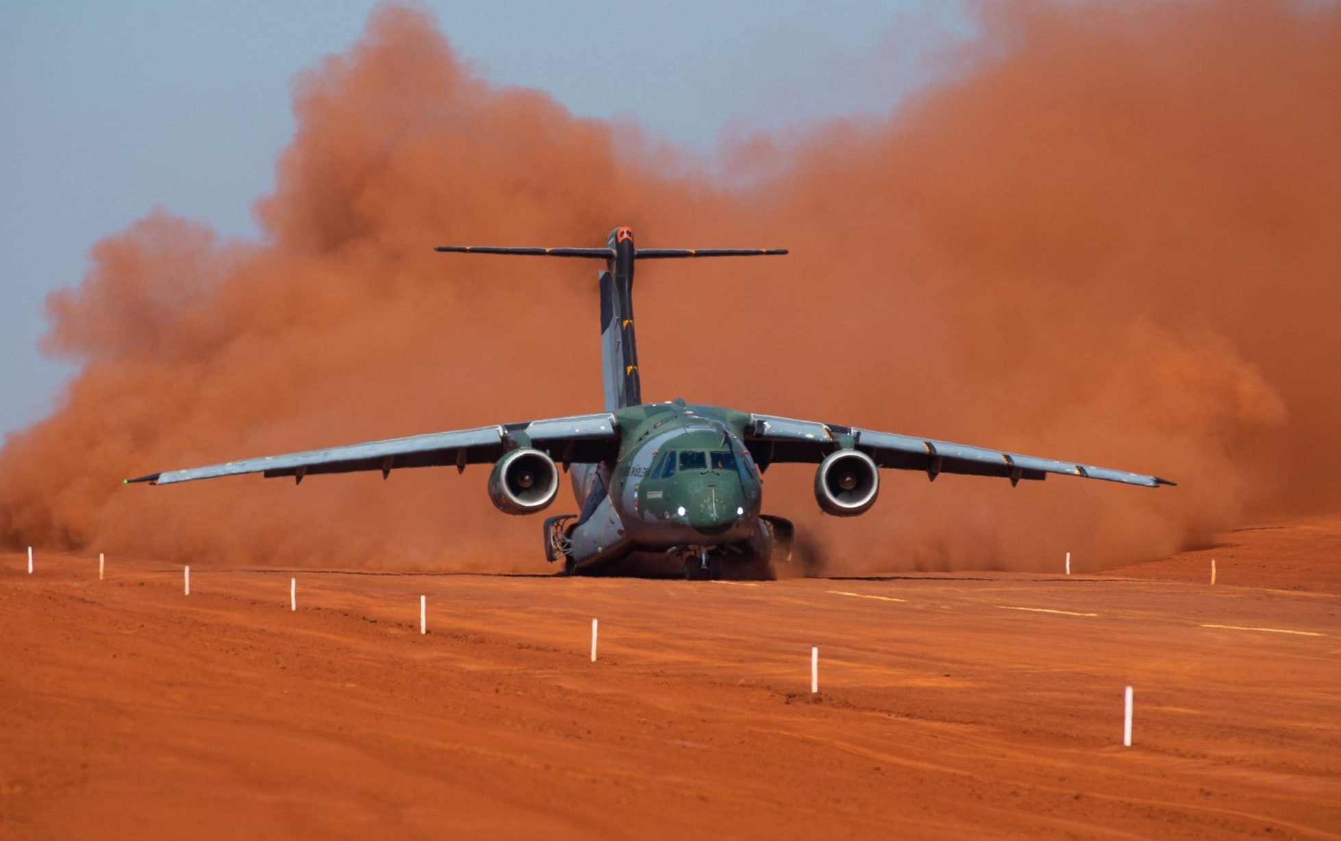 Embraer negocia venda de aviões KC-390 para a Força Aérea Indiana - Poder  Aéreo – Aviação, Forças Aéreas, Indústria Aeroespacial e de Defesa