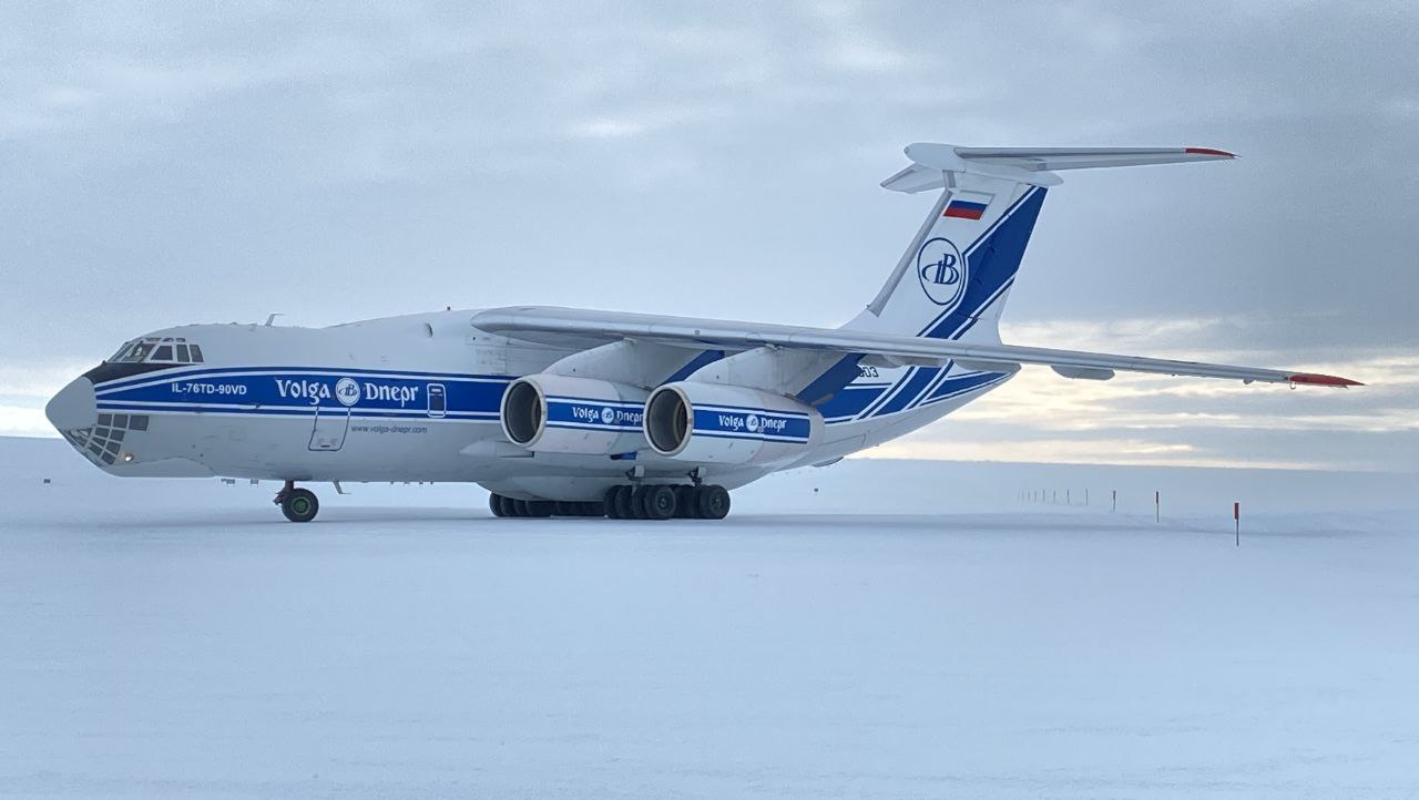 Rússia inaugura novo aeródromo na Antártica