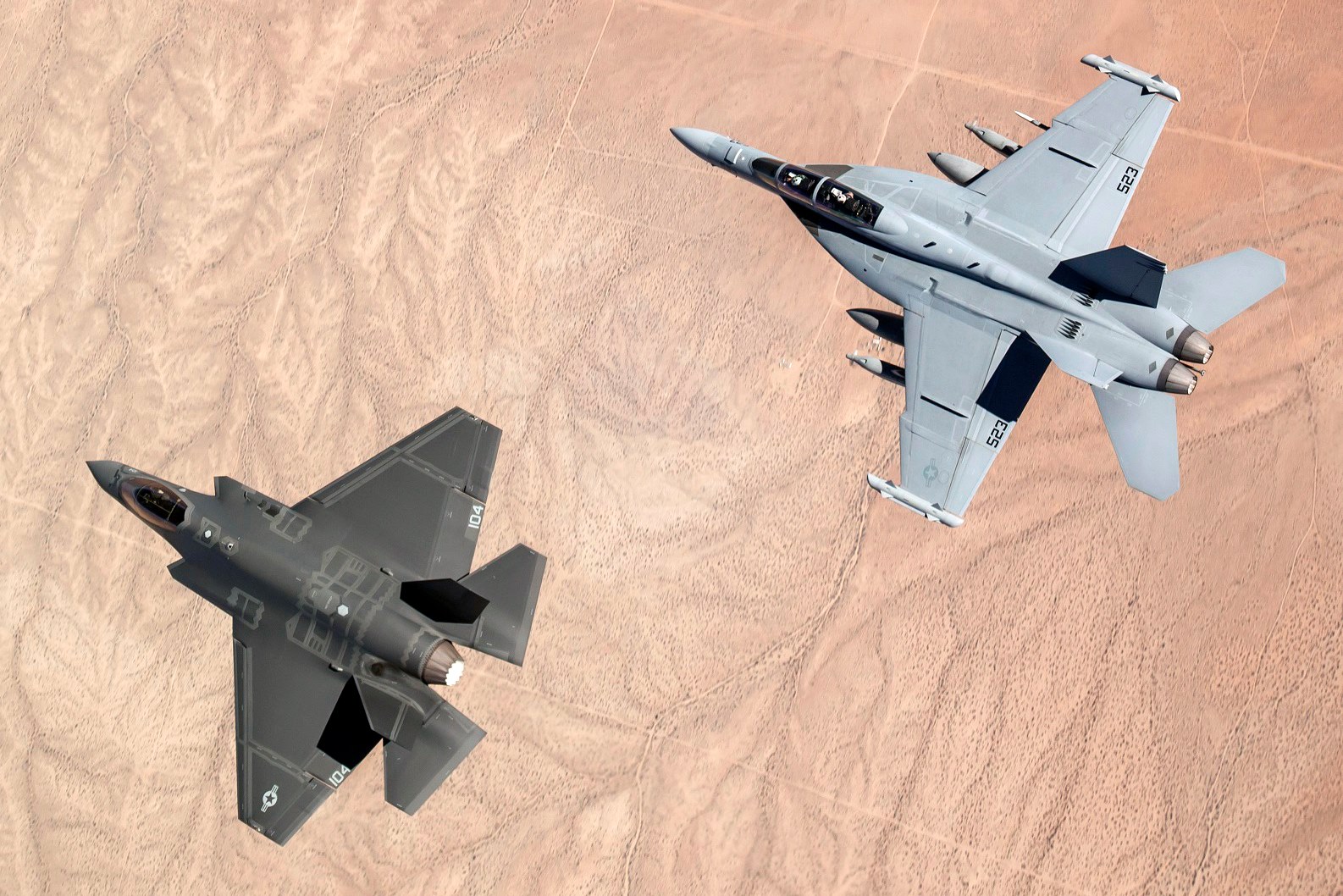 F-35s, Super Hornets and Growlers to Perform Super Bowl LVII