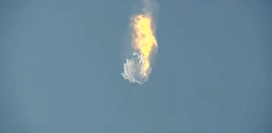 Vídeo: foguete explode na fábrica da SpaceX durante teste