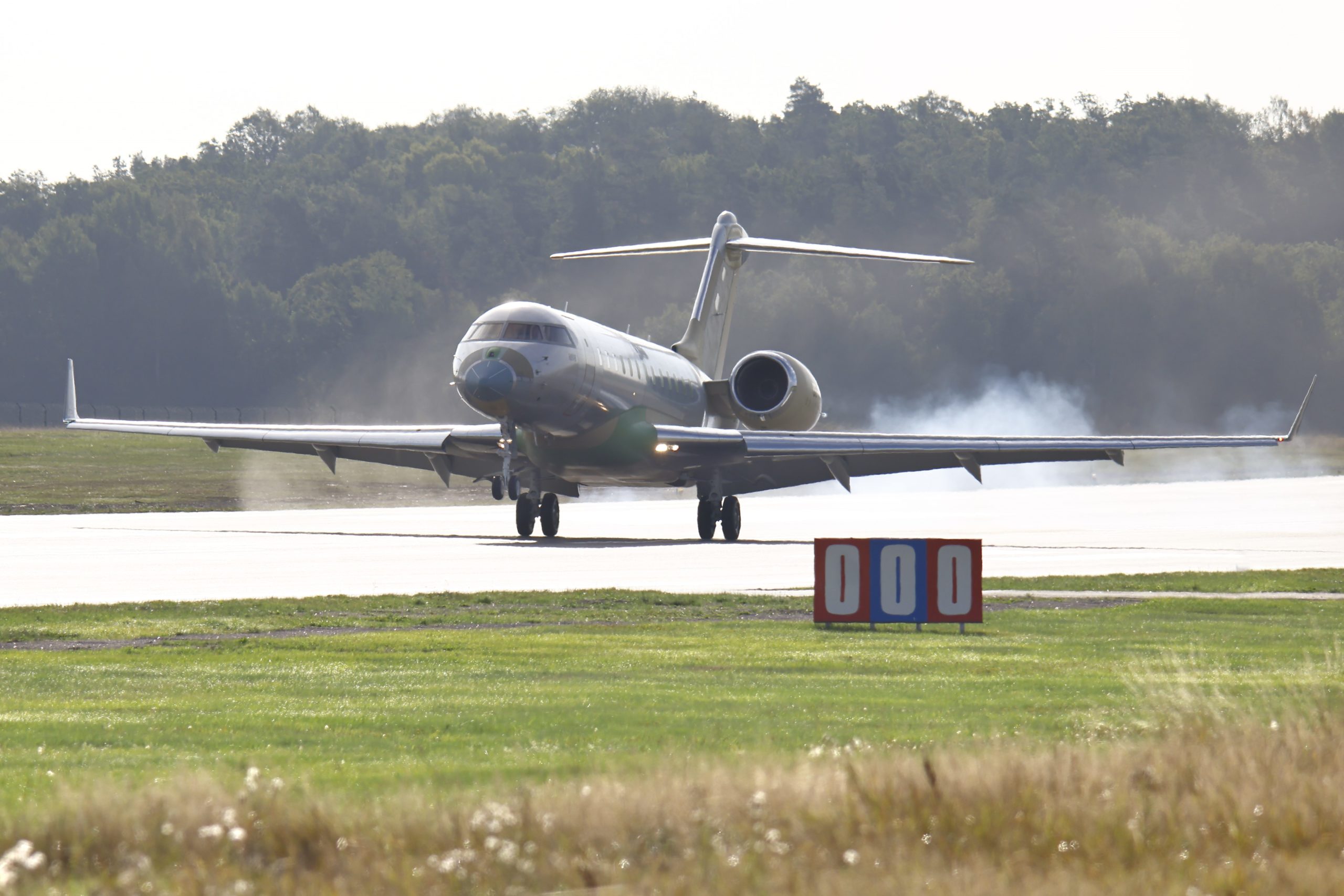 Bombardier entrega sexto Global 6000 para Saab transformar em GlobalEye ...