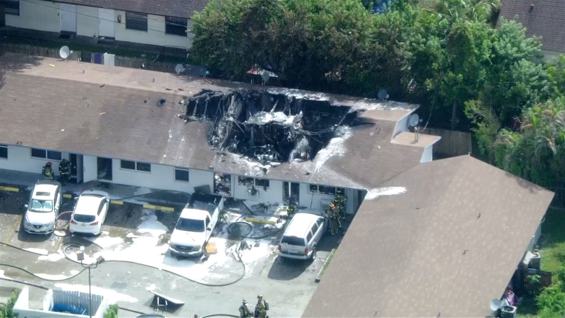 VÍDEO O que sabemos da dramática queda de helicóptero na Flórida que