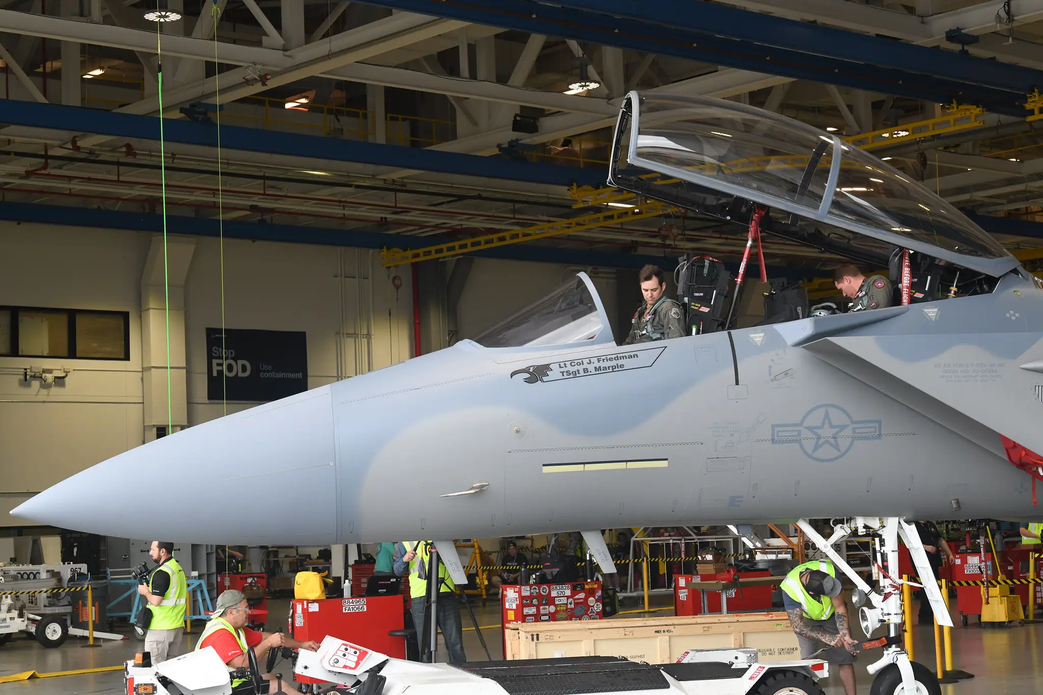 IMAGENS: Guarda Aérea Nacional do Oregon recebe primeiro Boeing F-15EX ...