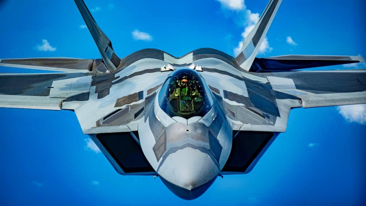 F-22-Raptor-1_1.jpg