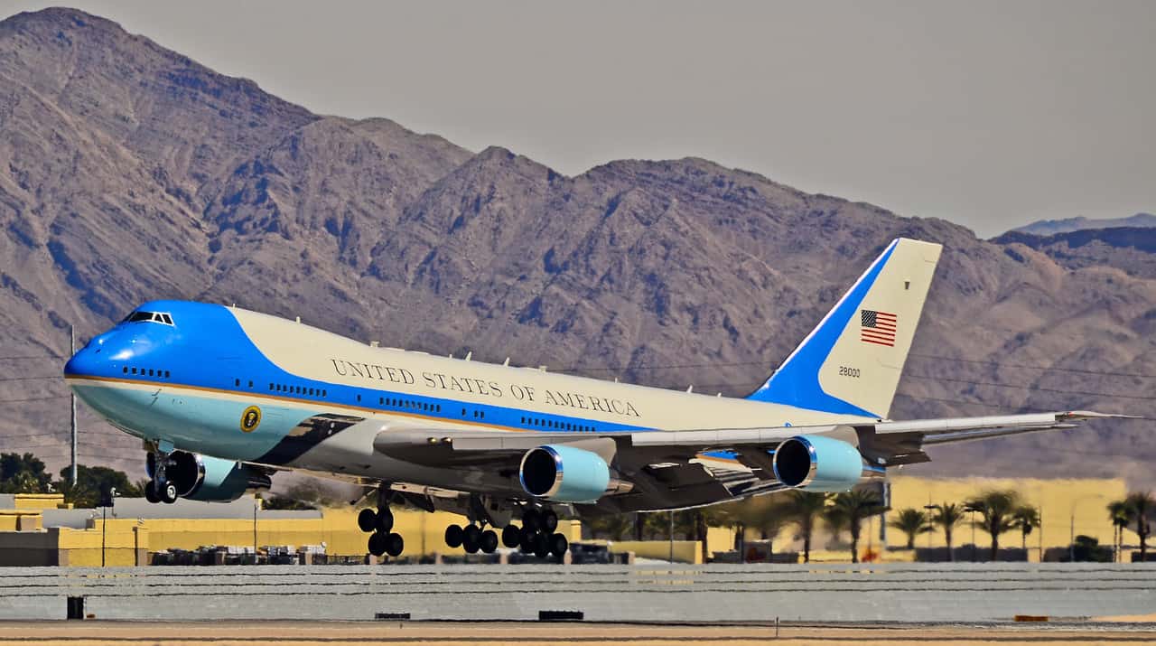 Novo Air Force One sofre com atrasos e entrega agora é novamente