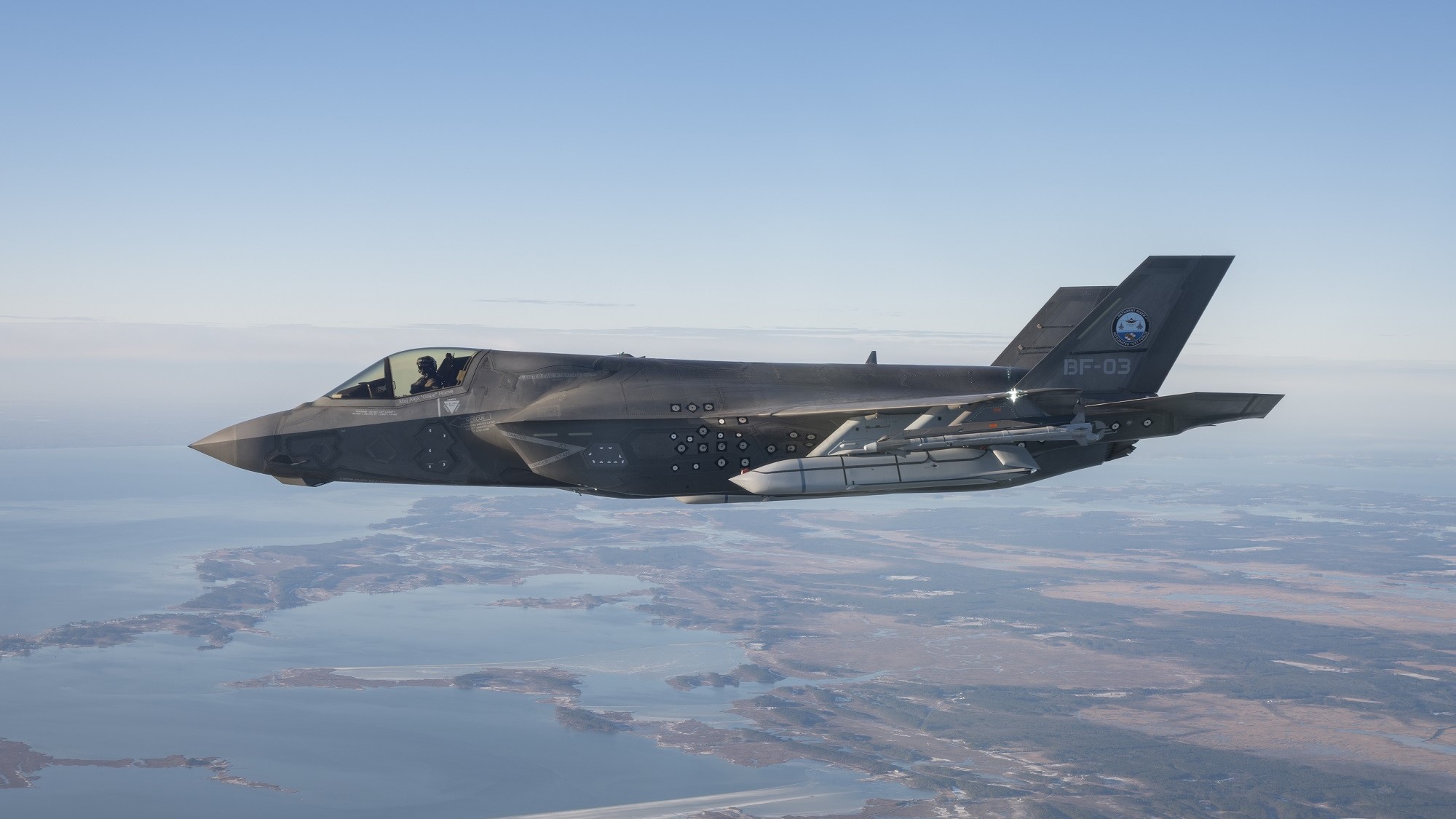 F-35B_LRASM_2.jpg