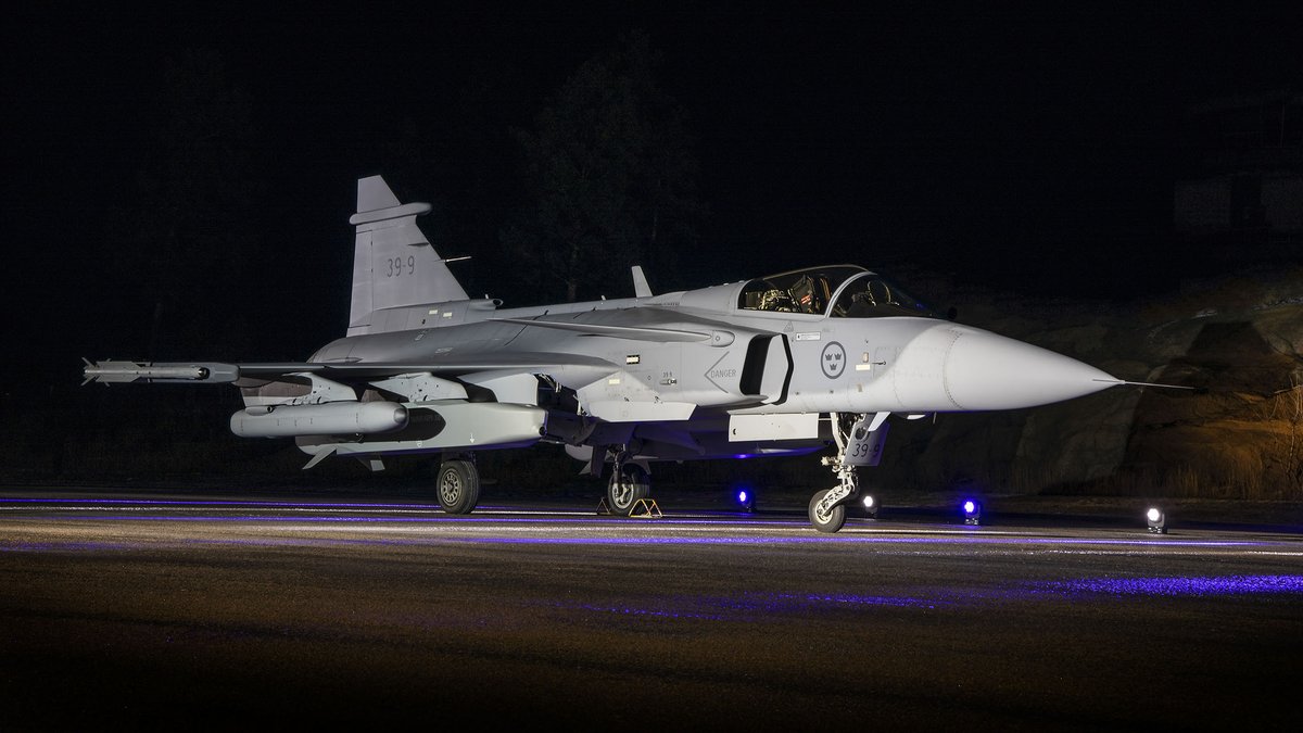 Gripen-E-39-9.jpg