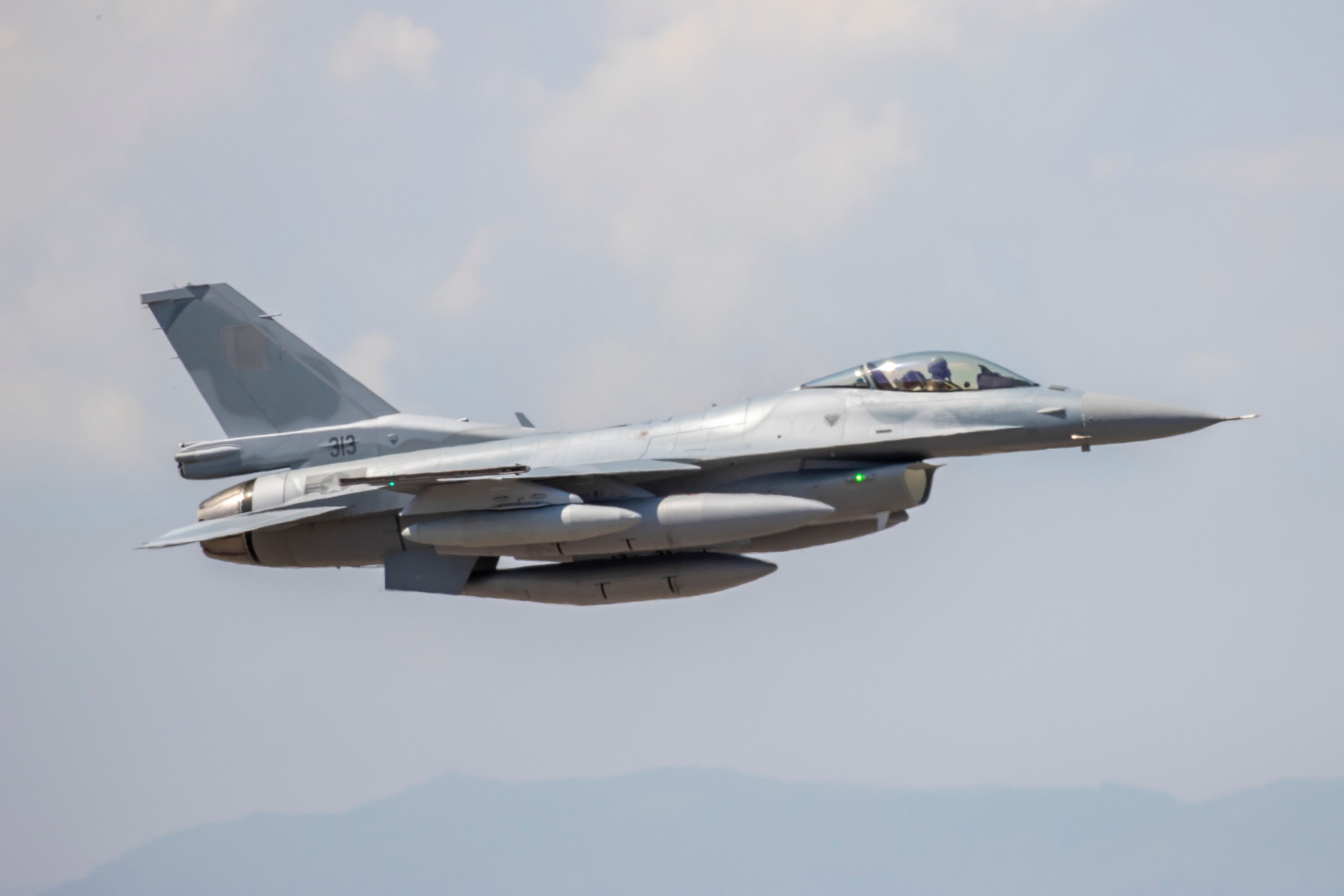 Lockheed_F-16V_Bulgaria_second4.jpg