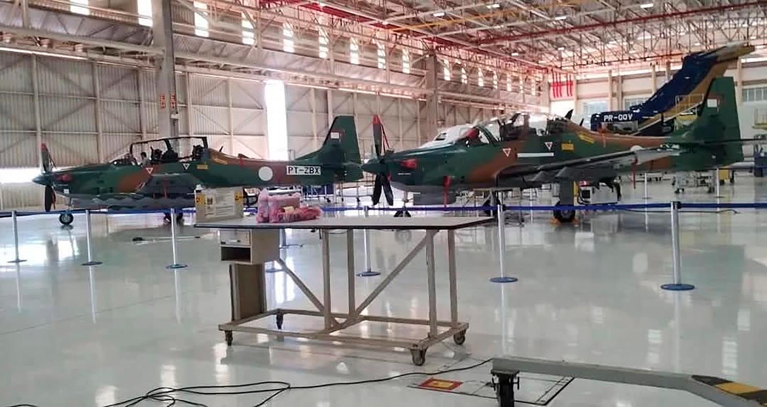 [Imagen: a-29-paraguay-1.jpg]