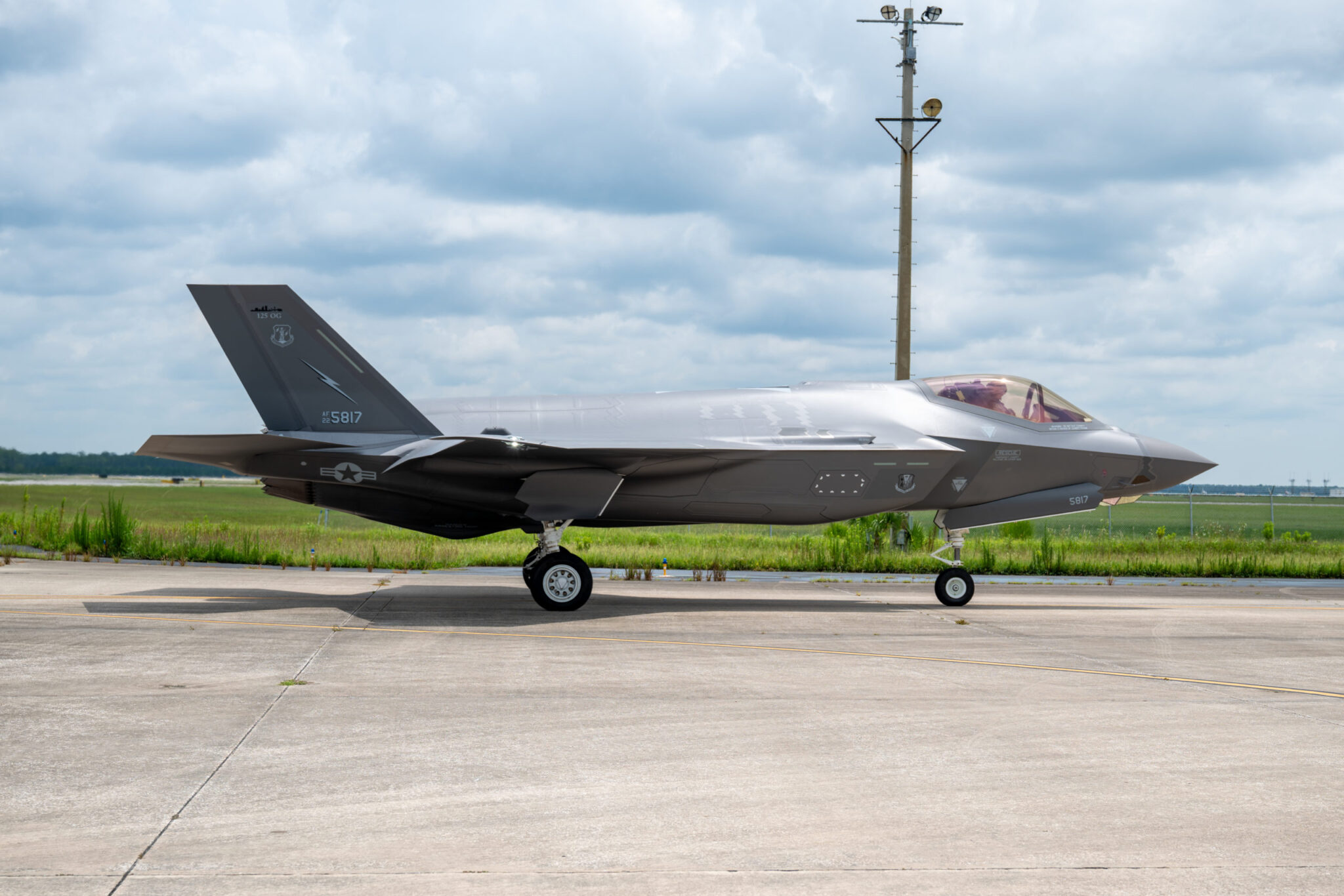 F-35A-ANG_Florida_500_Air_Force1-2048x1366.jpg