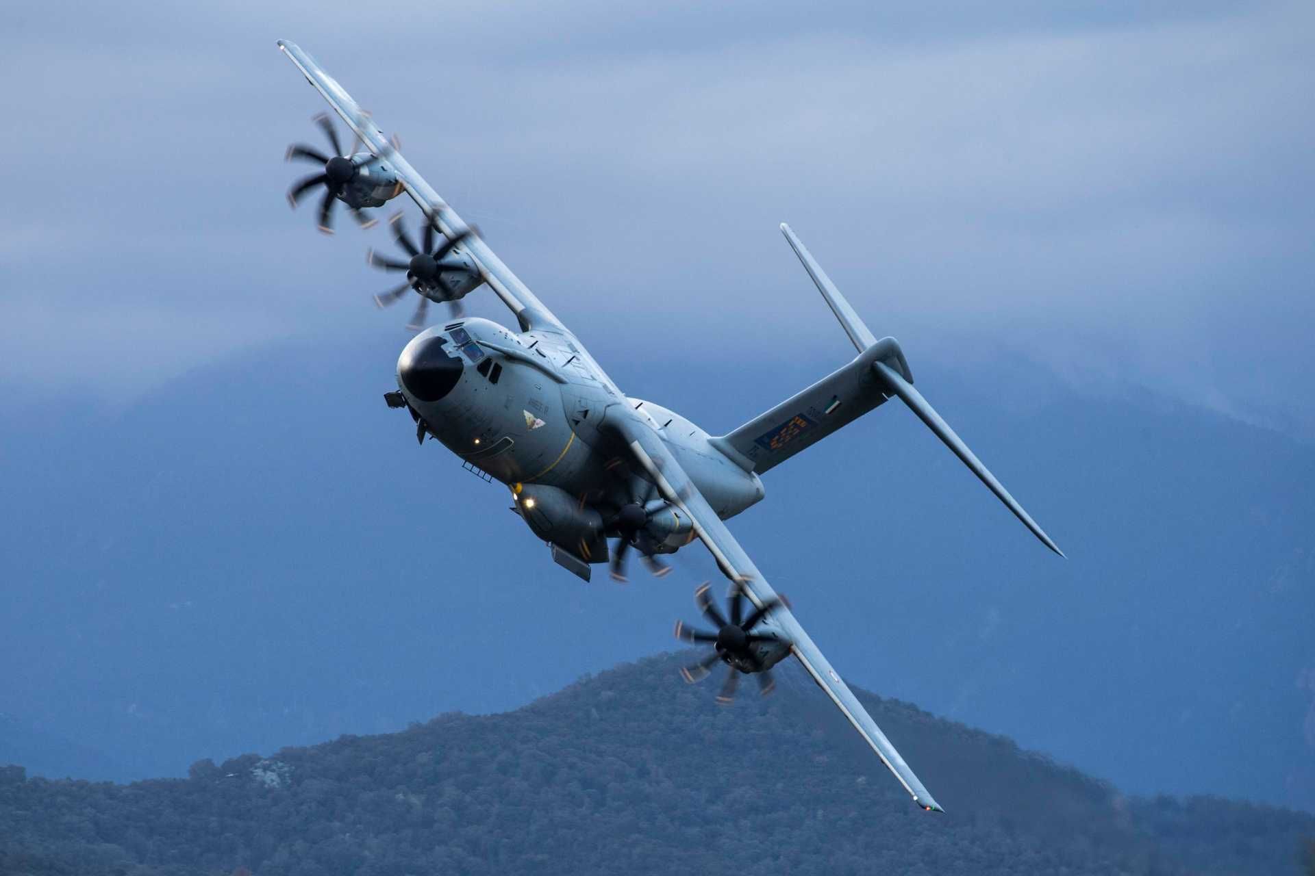 France_might_arm_the_A400M_Atlas_transport_aircraft_with_missiles_to_fully_exploit_its_capacities_925_001-b09bdec5.jpeg