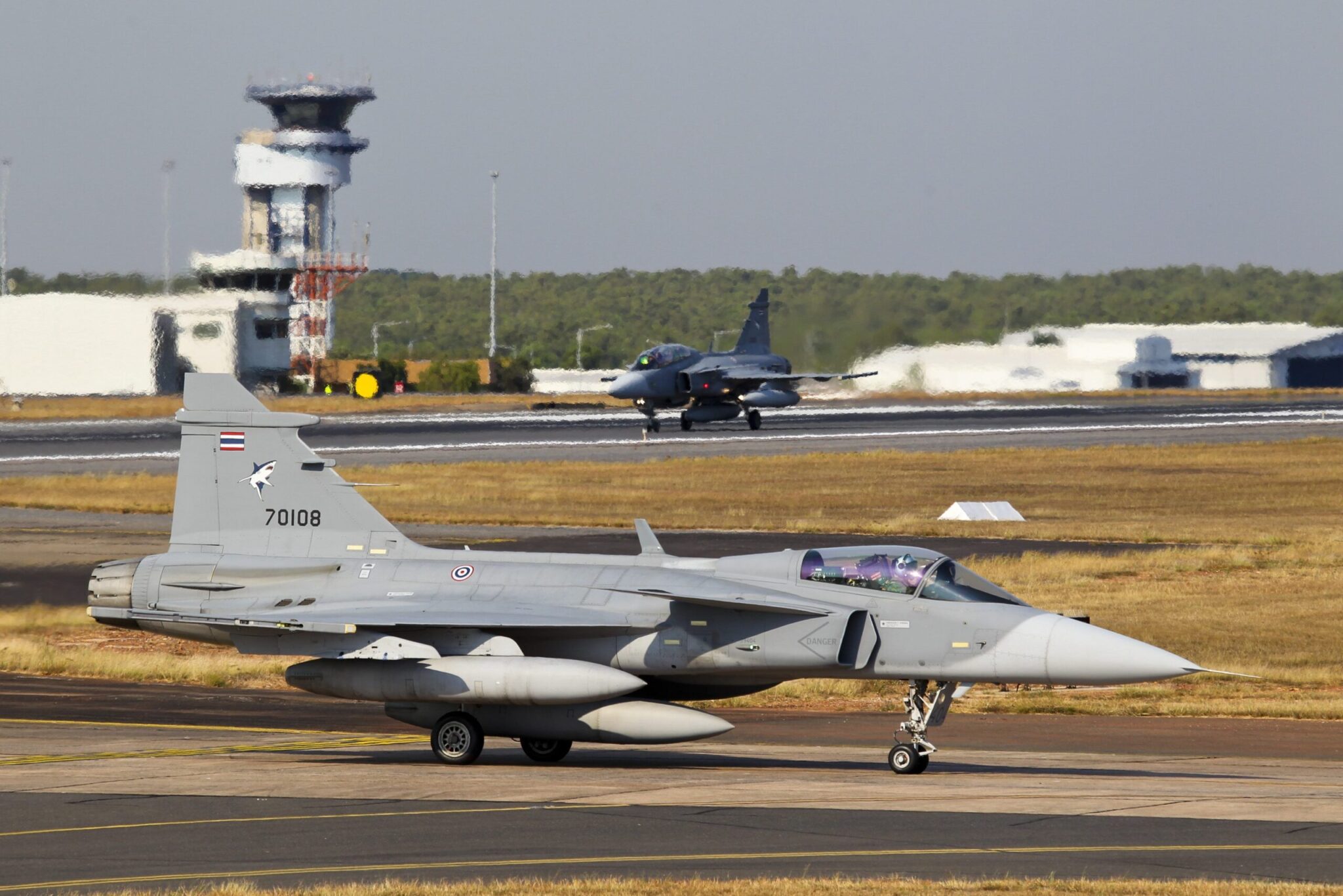 Thai_Gripen_Cambodia3-2048x1367.jpg