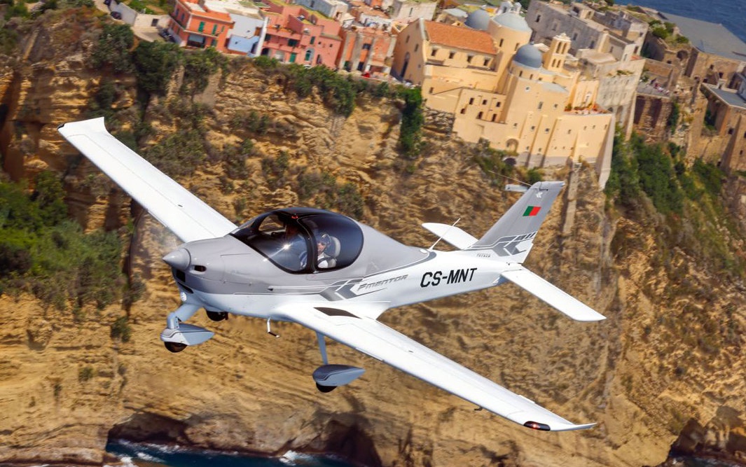 [Imagen: P-Mentore-PTAirForcew.jpg]